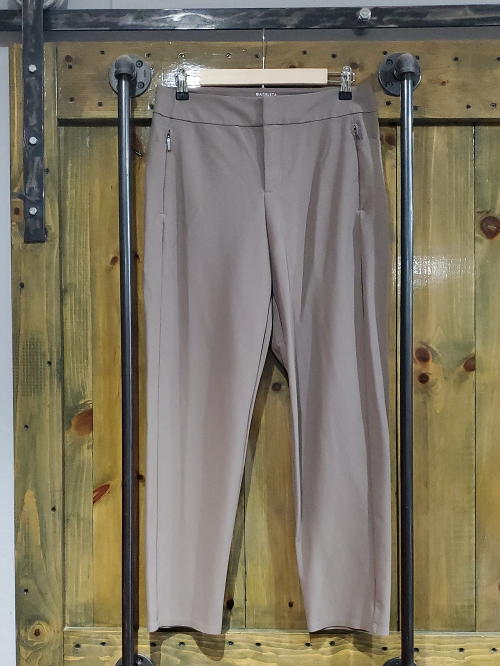 Athleta Straight-Leg Pull-On Pants in Taupe Stretch Business Casual Gorp Sporty